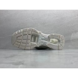 GT Balenciaga X-pander Sneaker White