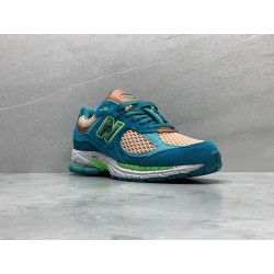 GT New Balance 2002R  Salehe Bembury Water Be The Guide