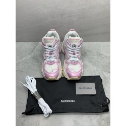 GT Balenciaga Runner Pink White