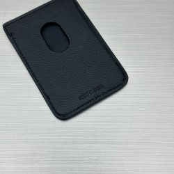 GT Balenciaga Cash Magnet Card Holder in Black Leather 6758352102T1090