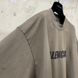 GT Balenciaga CAPS T-SHIRT TEE BOXY FIT IN BROWN 651795TNVL17761