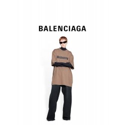 GT Balenciaga CAPS T-SHIRT TEE BOXY FIT IN BROWN 651795TNVL17761