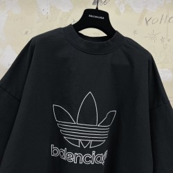 GT Balenciaga ADIDAS TEE T-SHIRT OVERSIZED IN BLACK 723976TNVN81070