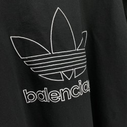 GT Balenciaga ADIDAS TEE T-SHIRT OVERSIZED IN BLACK 723976TNVN81070