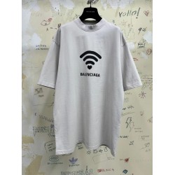 GT Balenciaga Lo_ve  T-SHIRT Medium  Fit In Off White/Black