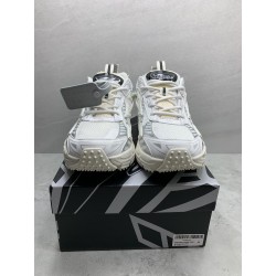 GT Off White Be Right Back Sneakers White OMIA295F24FAB0010005