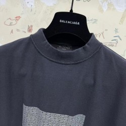 GT Balenciaga Middle Box Barrage T-shirt