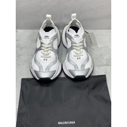 GT Balenciaga Circuit White Silver