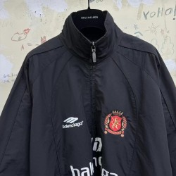 GT Balenciaga Men's Paris Soccer Tracksuit Jacket in Black