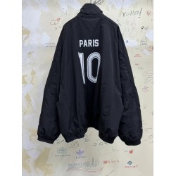 GT Balenciaga Men's Paris Soccer Tracksuit Jacket in Black