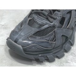 GT Batch Balenciaga Track 2.0 Triple Black