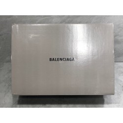 GT Batch Balenciaga Triple S Black Burgundy White 2018 Font