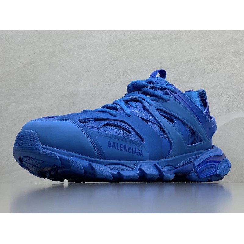 screen blue balenciaga